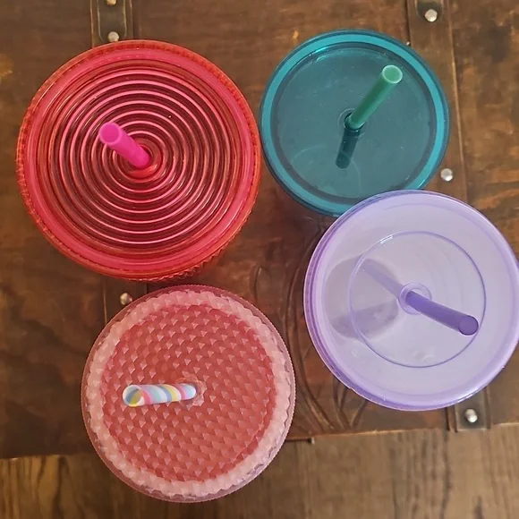 Starbucks Green and Silver, Hot Pink, Frosted Pink, and Clear FrostedTumbler Lot - Picture 10 of 11